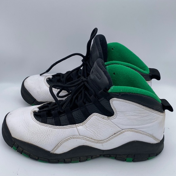 Nike Air Jordan 10 Retro BG 'Seattle' 2019 / Boys Size 6.5 Youth / 31080…